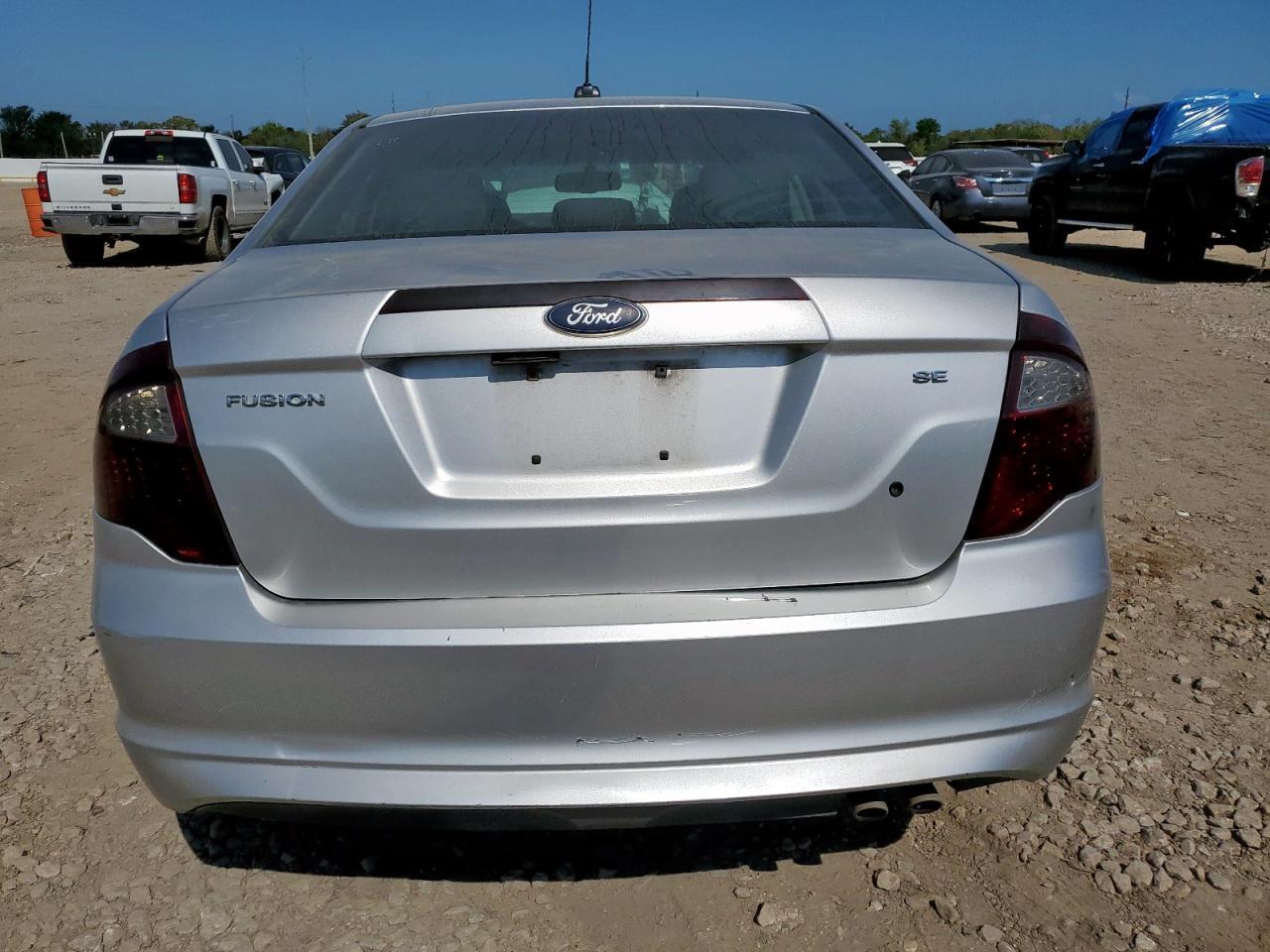 2011 FORD FUSION