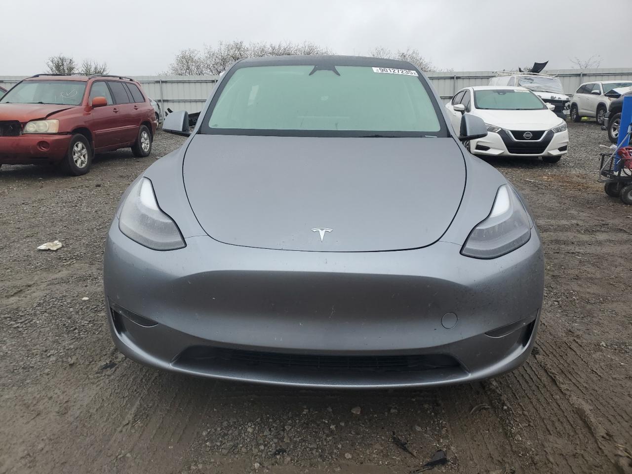 2024 TESLA MODEL Y