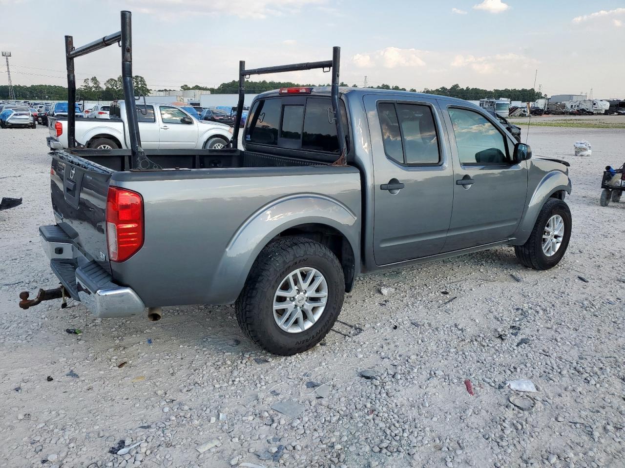 2019 NISSAN Frontier