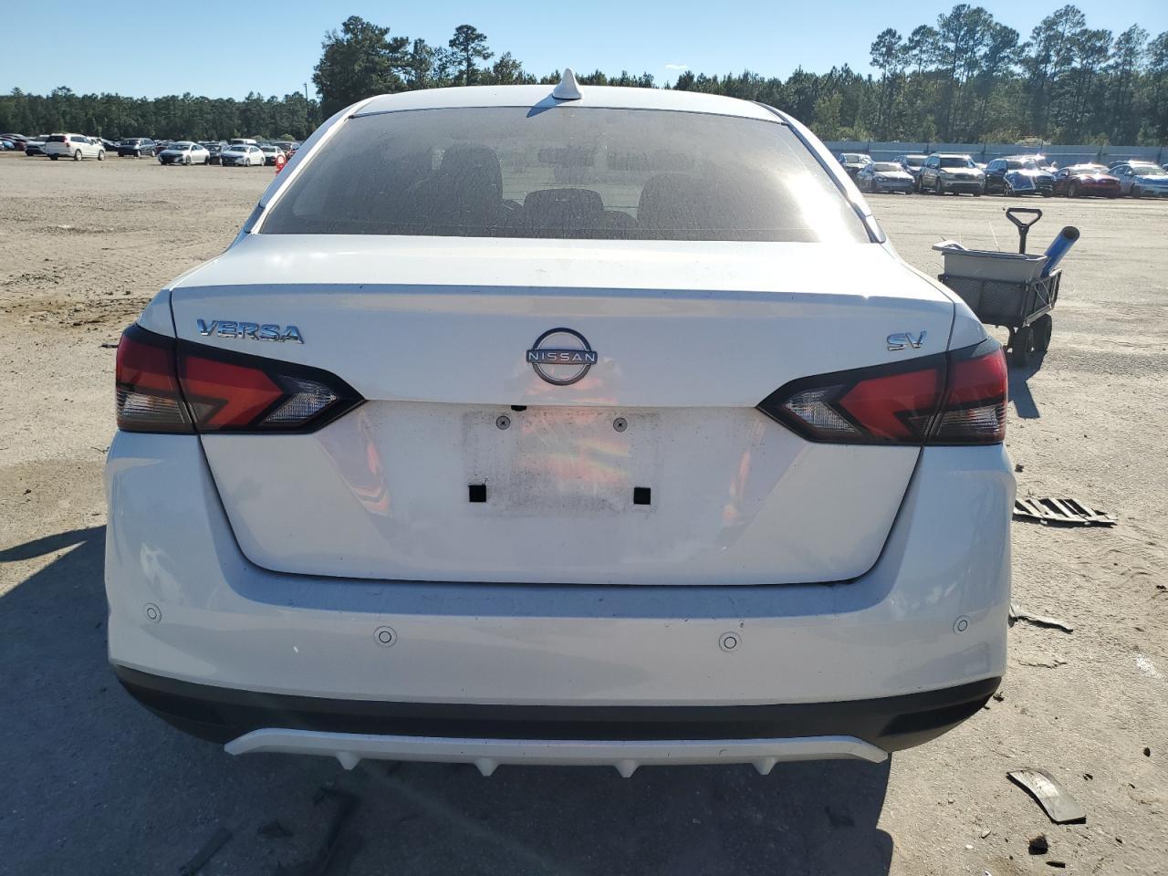 2024 NISSAN VERSA