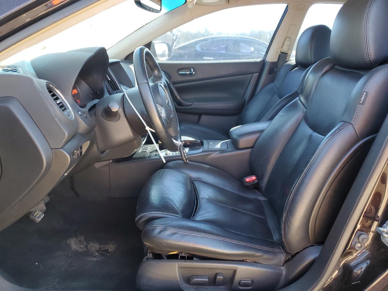 2011 NISSAN Maxima
