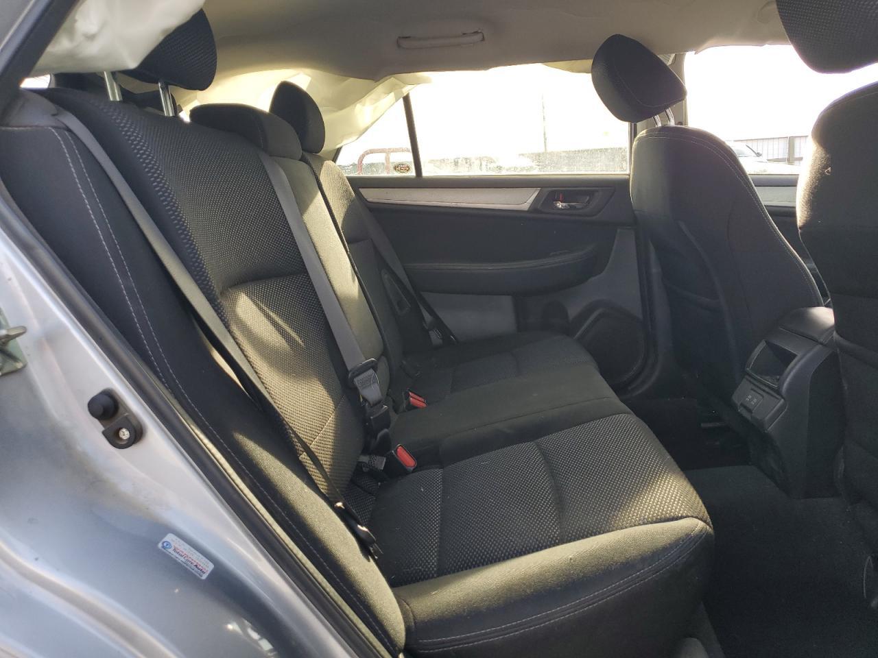 2019 SUBARU Outback