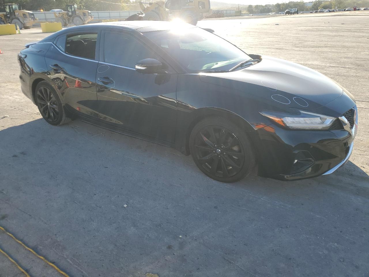 2019 NISSAN Maxima