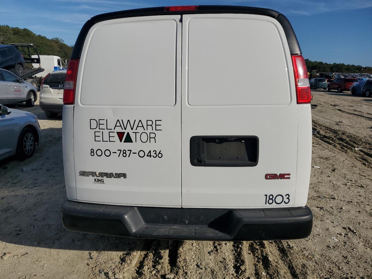 2017 GMC Savana