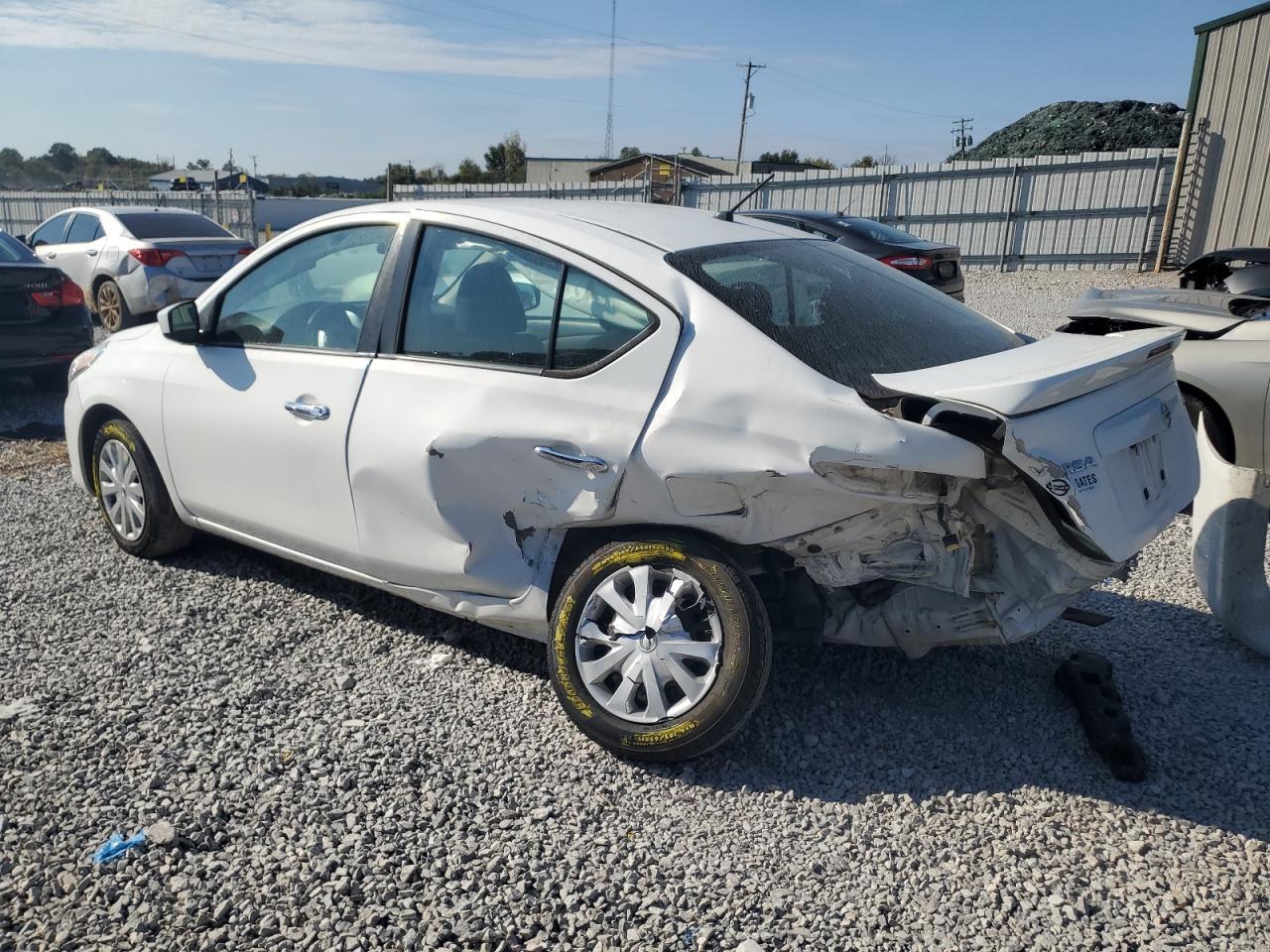 2019 NISSAN VERSA