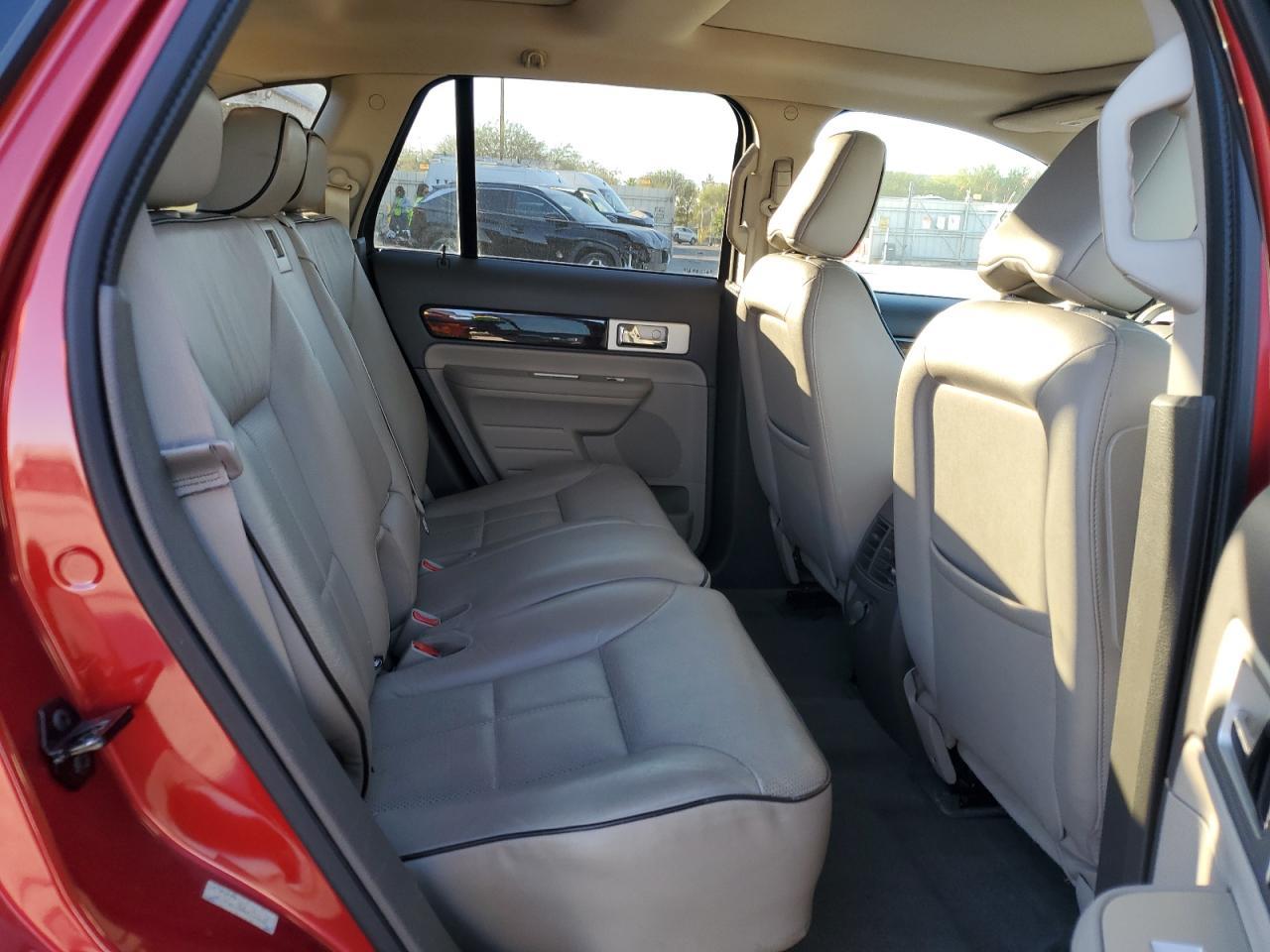 2010 LINCOLN MKX