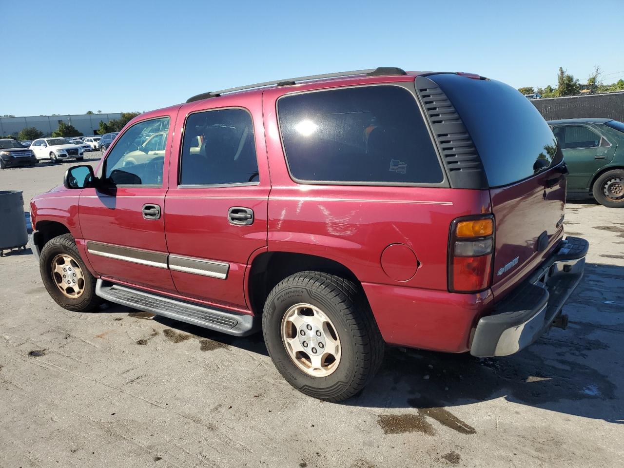 2004 CHEVROLET Tahoe