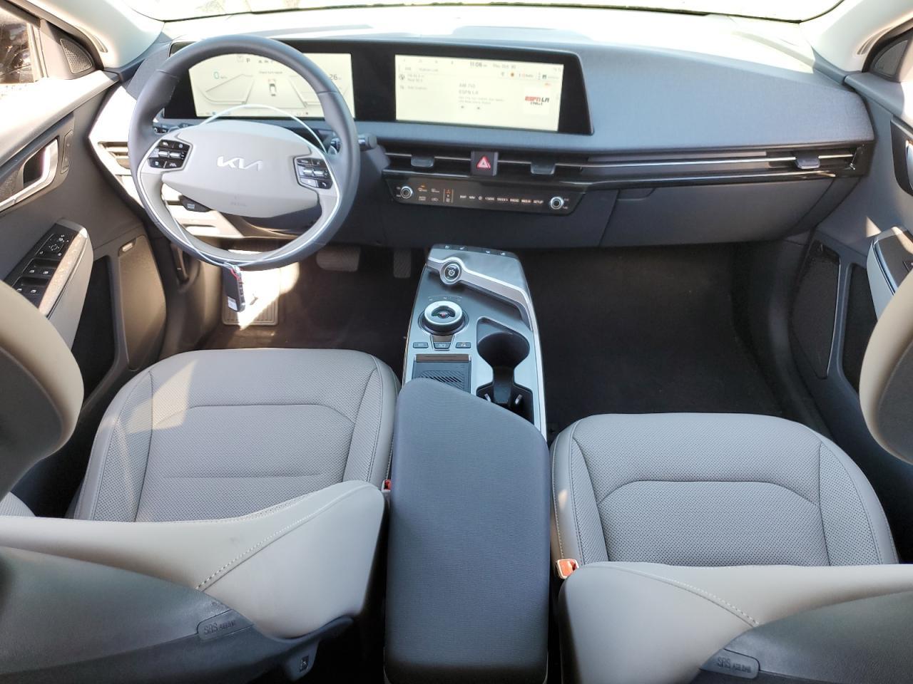 2024 KIA EV6