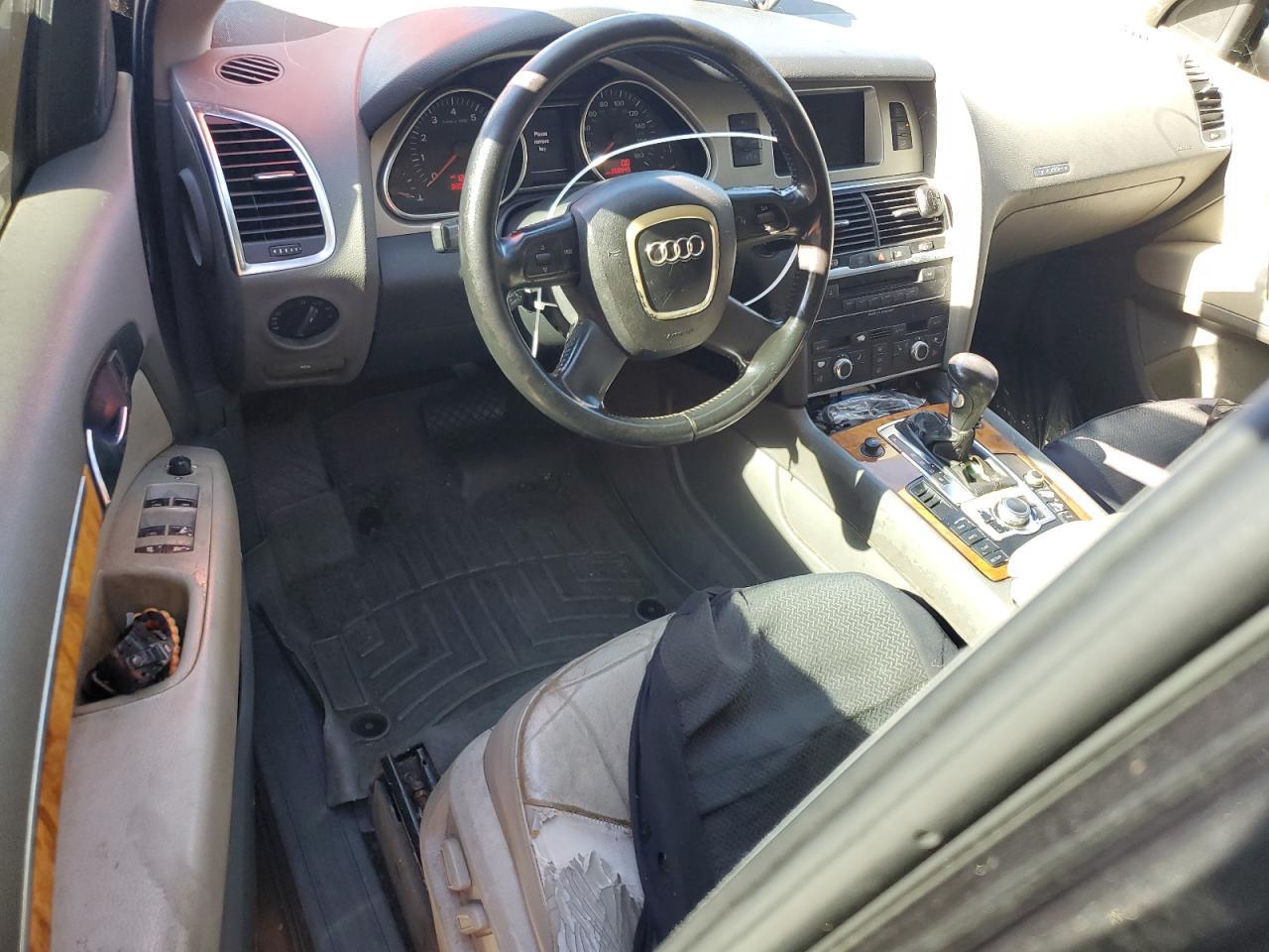 2009 AUDI Q7