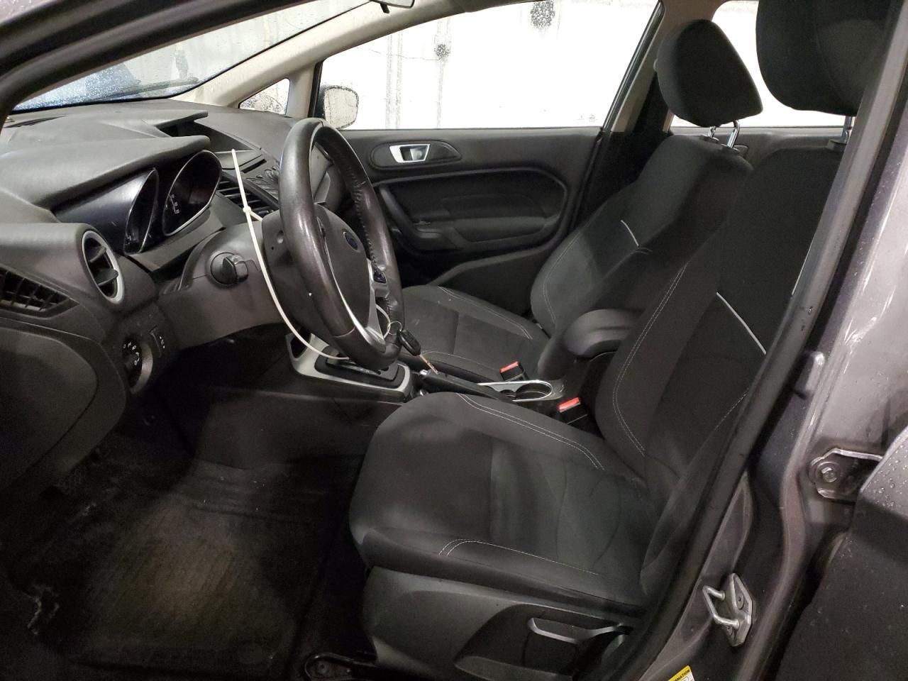 2014 FORD Fiesta