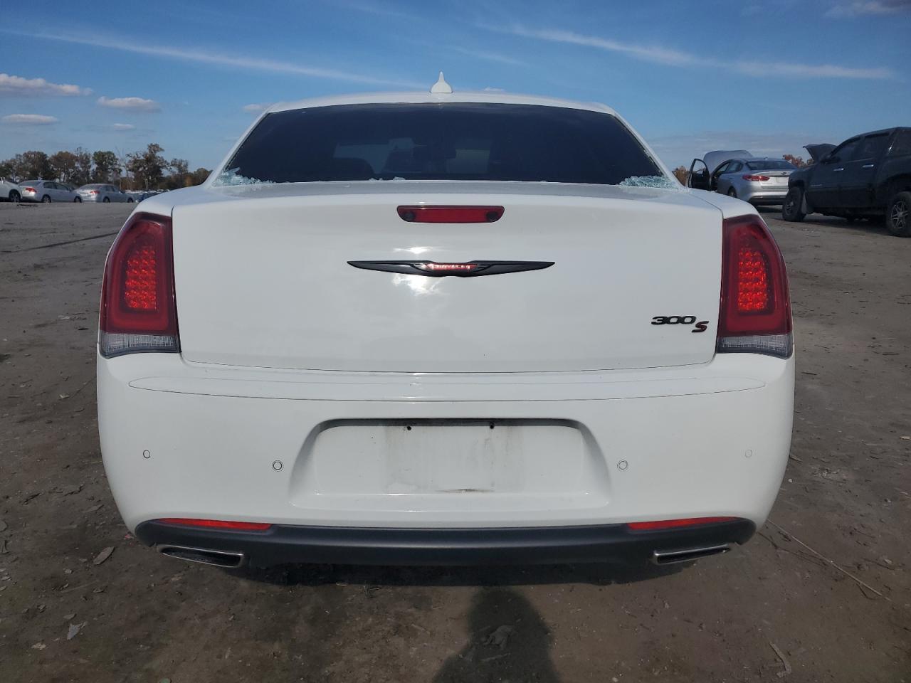 2022 CHRYSLER 300