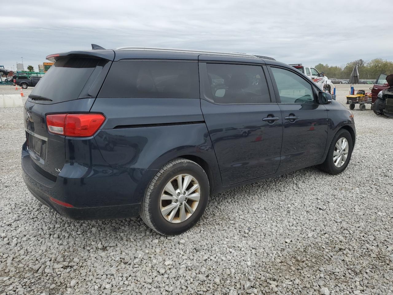 2016 KIA SEDONA