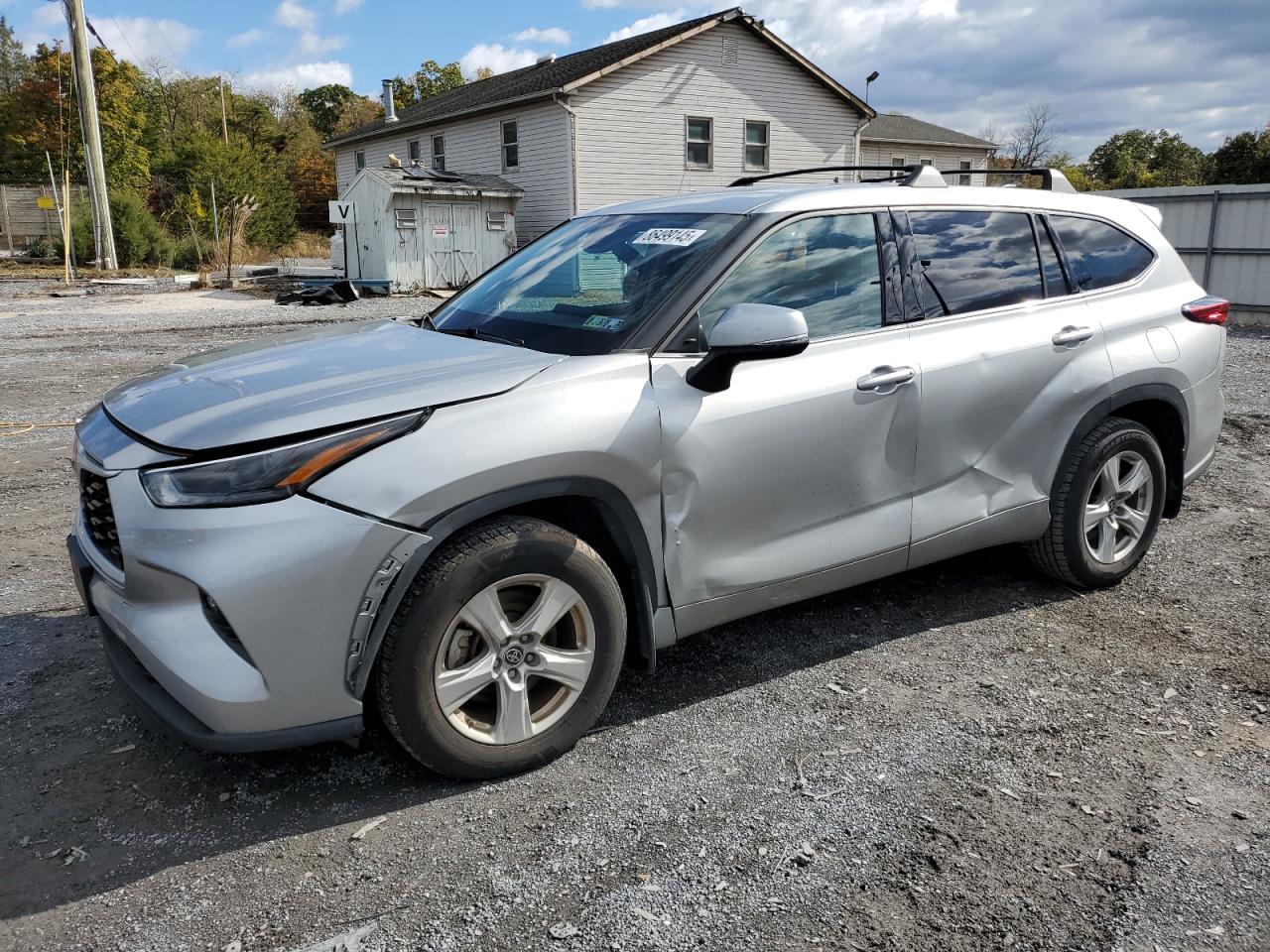2022 TOYOTA HIGHLANDER