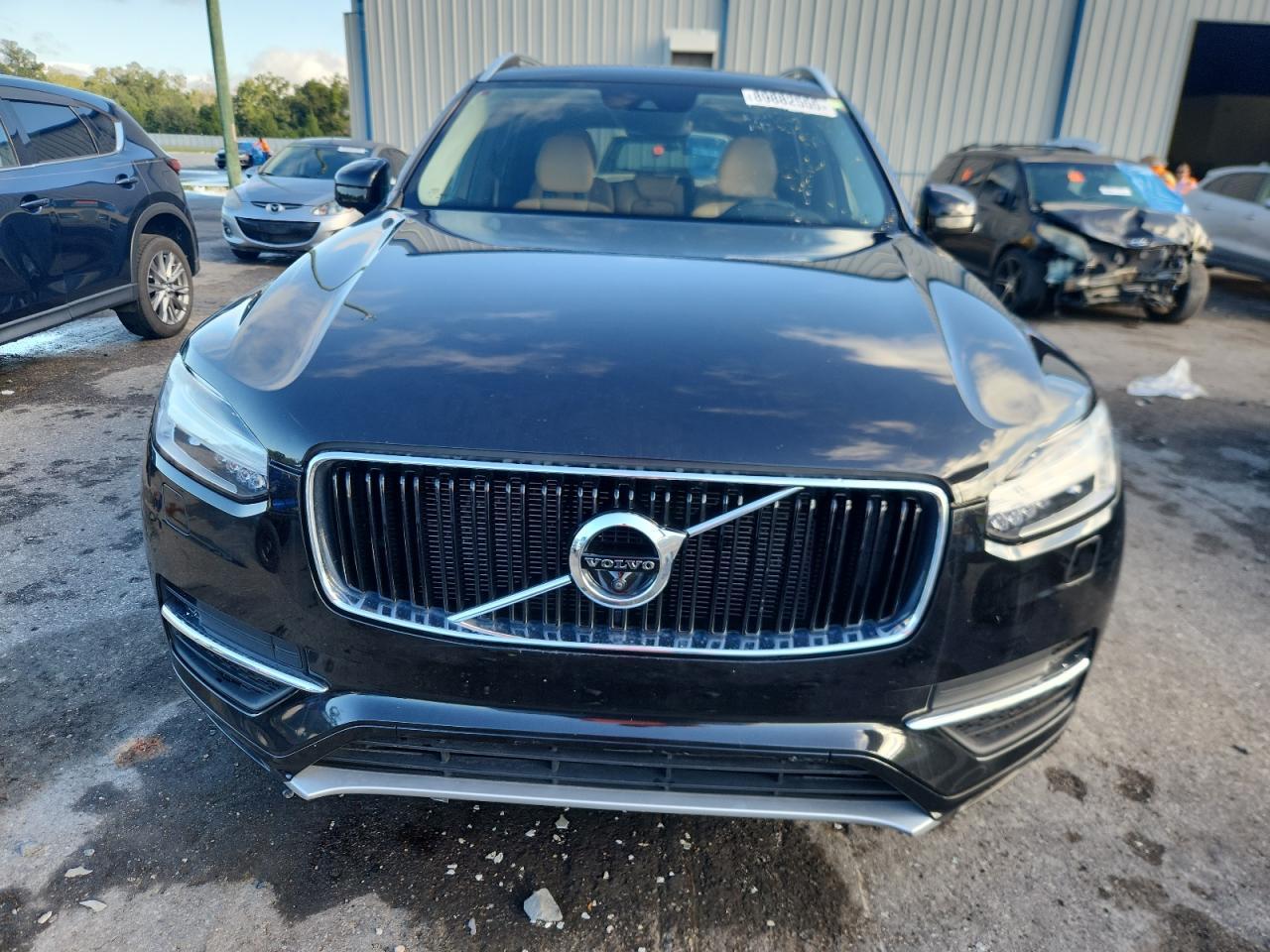 2016 VOLVO XC90