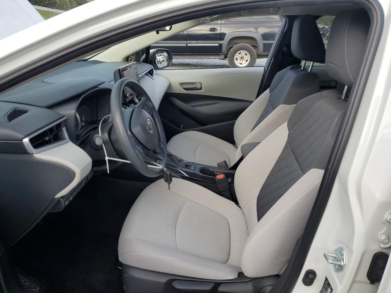 2022 TOYOTA COROLLA