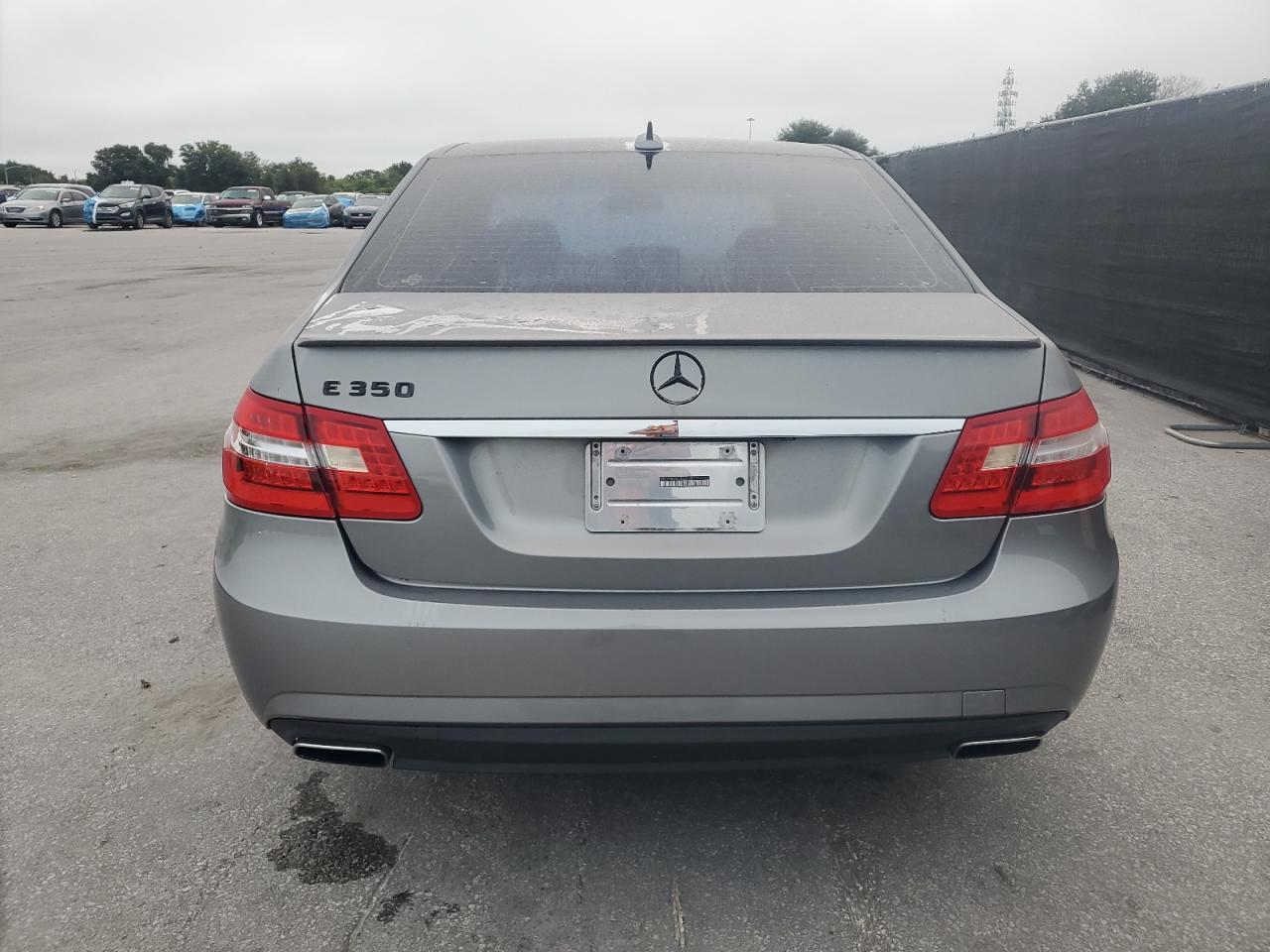 2013 MERCEDES-BENZ E-Class