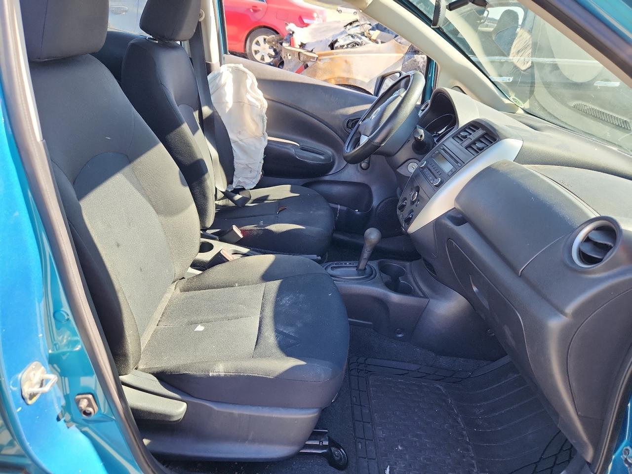 2016 NISSAN Versa Note