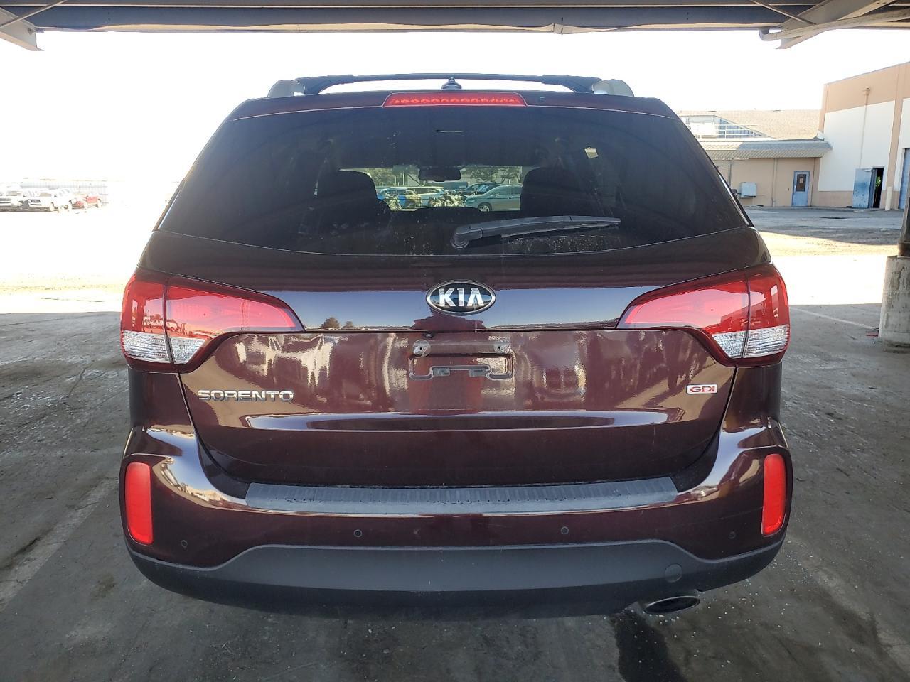 2015 KIA SORENTO
