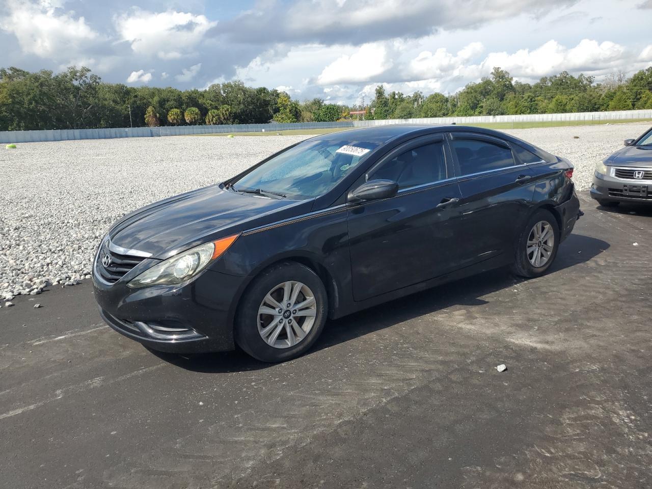 2011 HYUNDAI SONATA