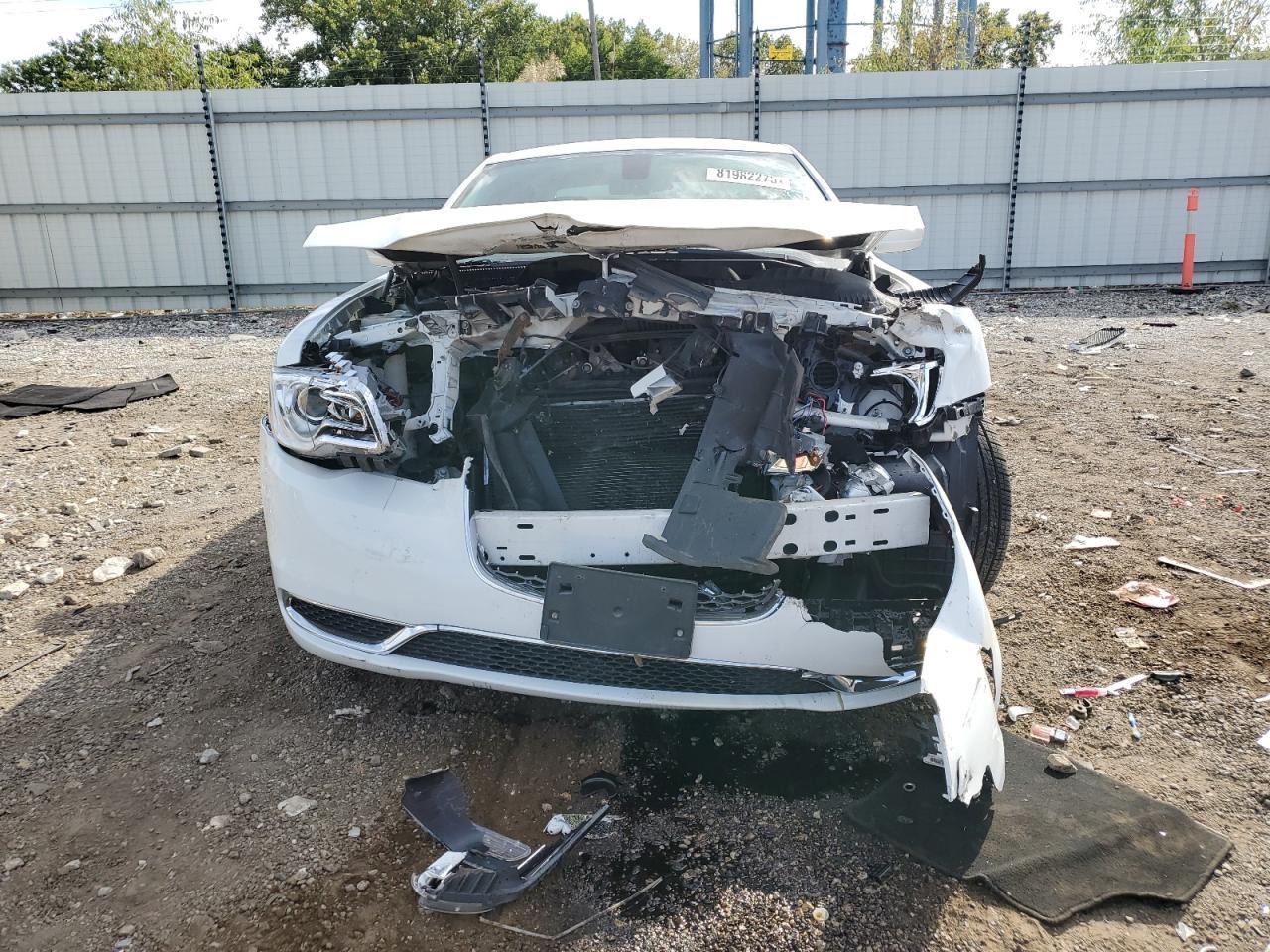 2018 CHRYSLER 300