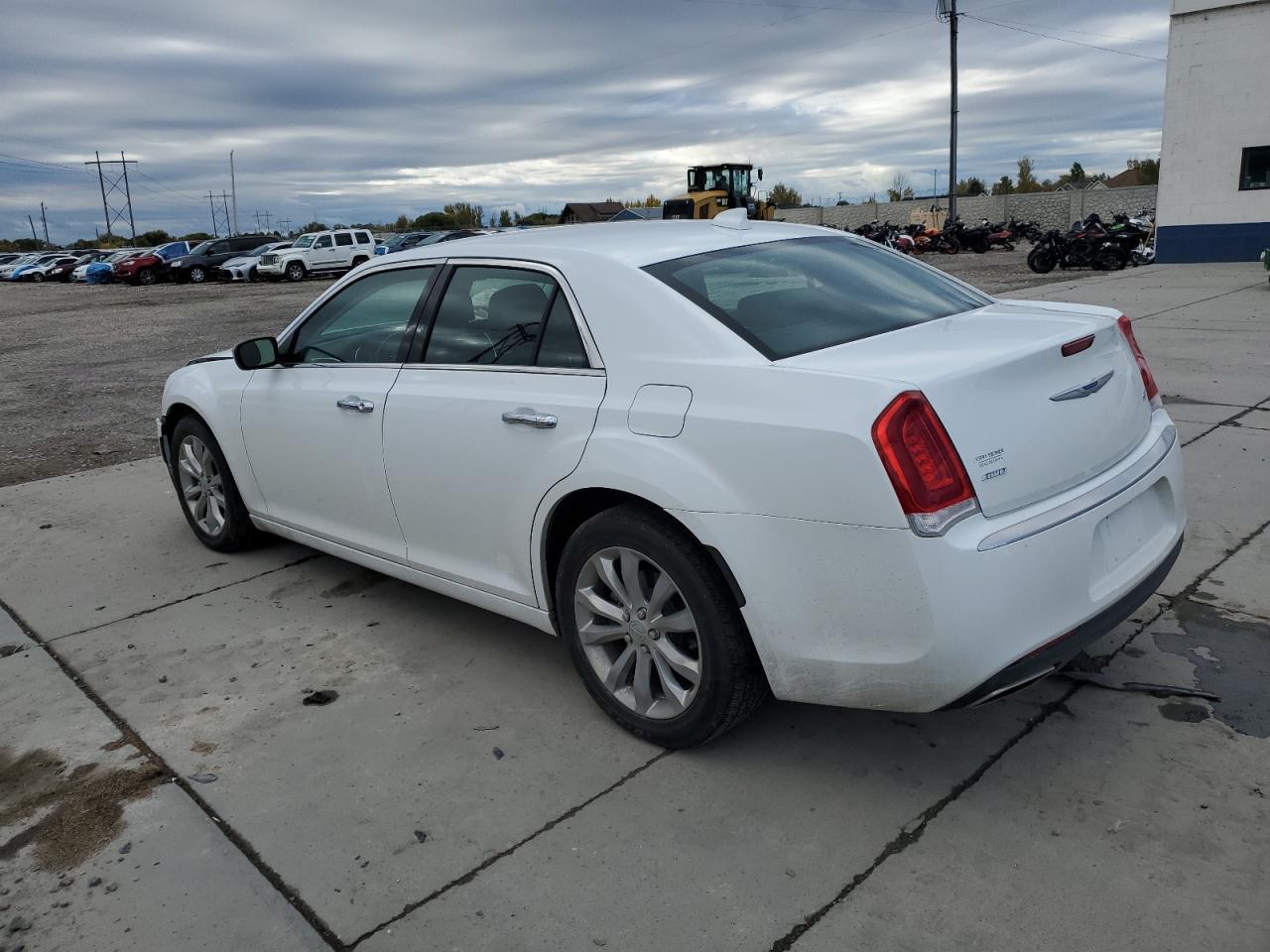 2019 CHRYSLER 300