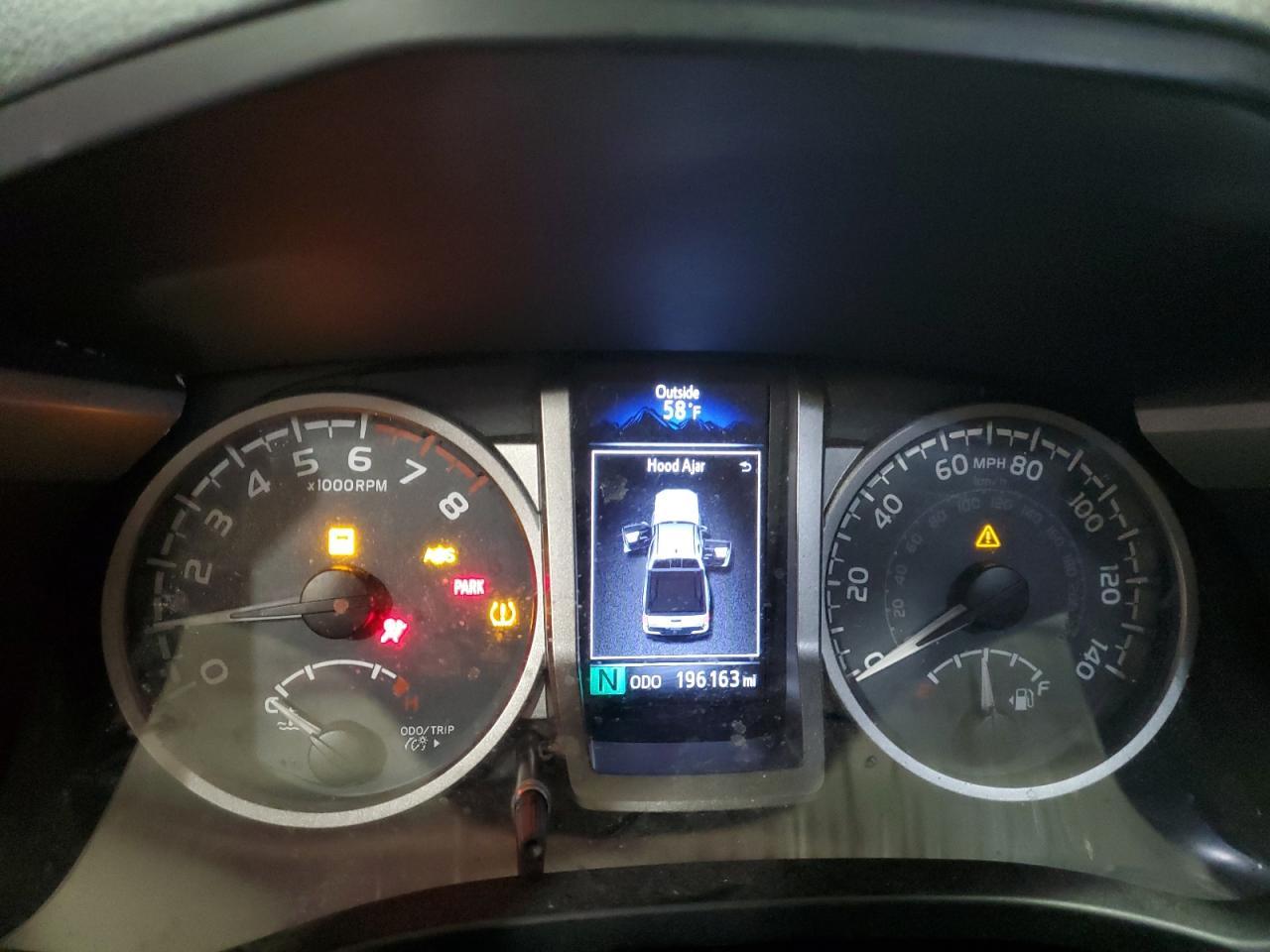 2016 TOYOTA TACOMA