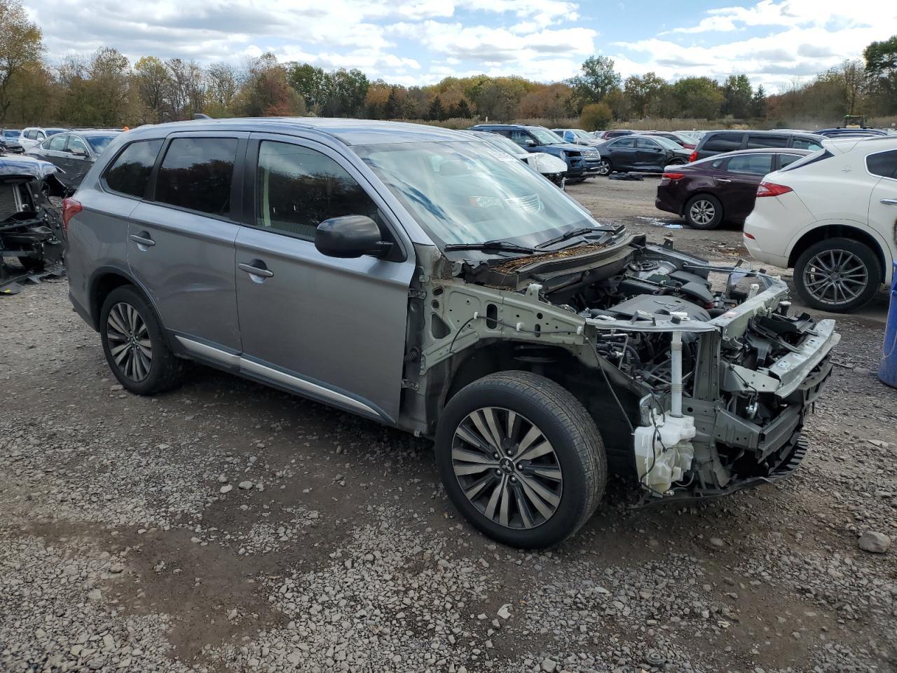 2019 MITSUBISHI outlander