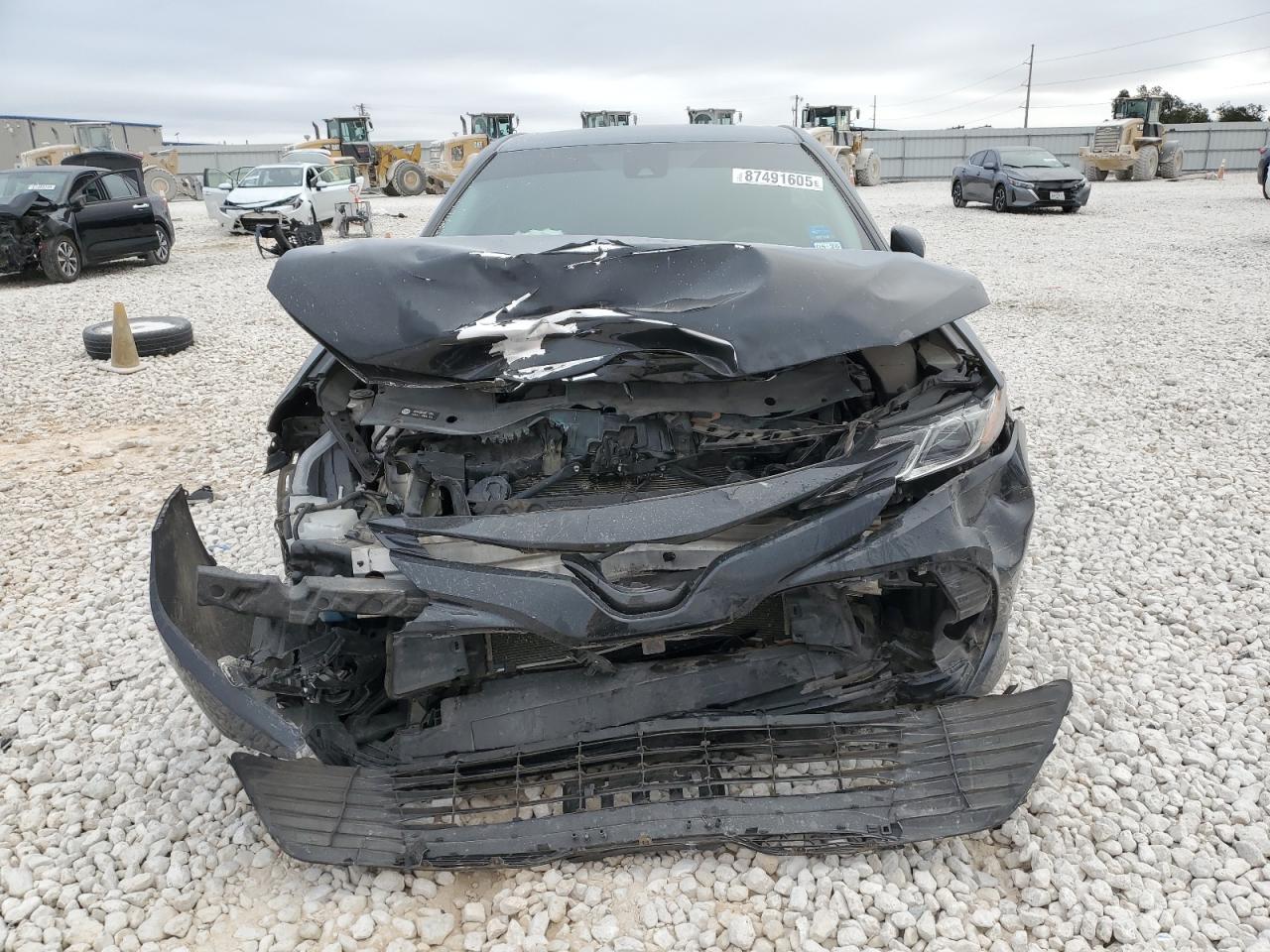2018 TOYOTA CAMRY