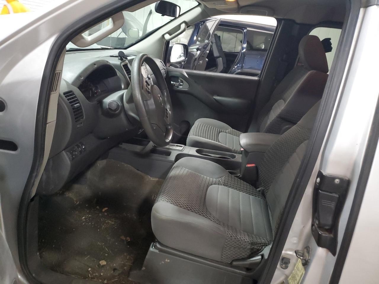 2013 NISSAN Frontier