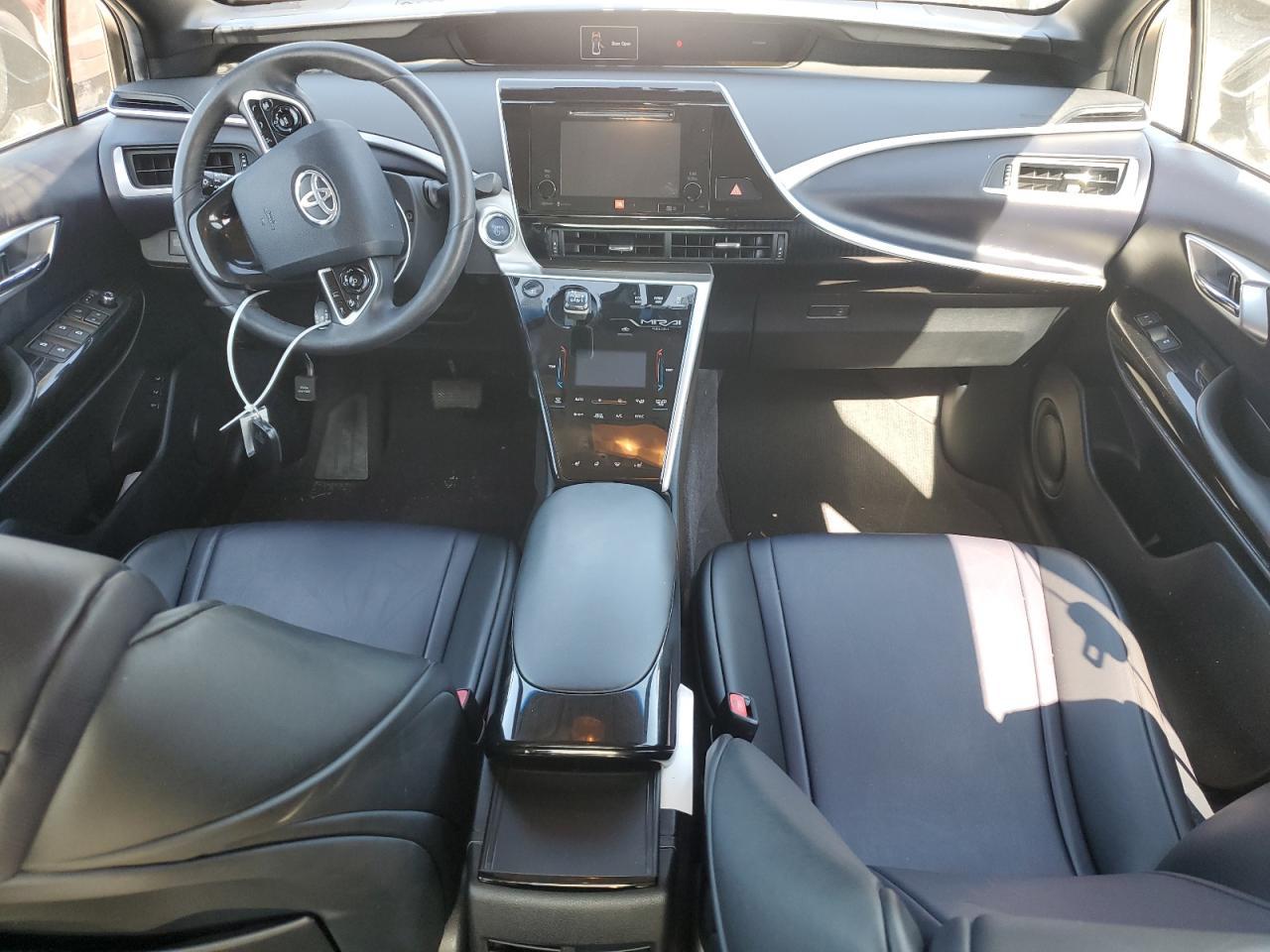 2016 TOYOTA Mirai