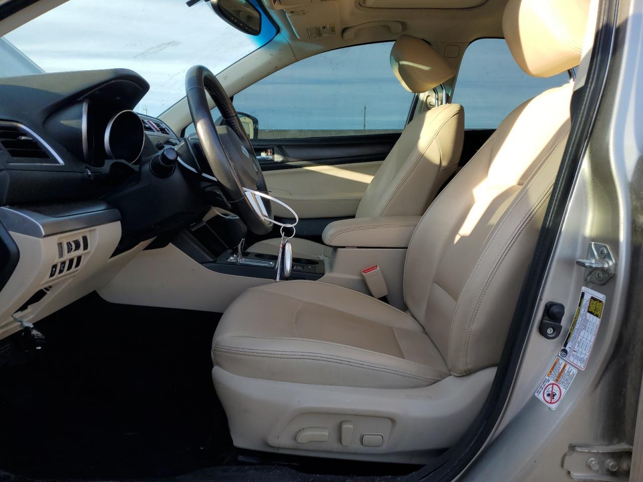 2015 SUBARU Legacy