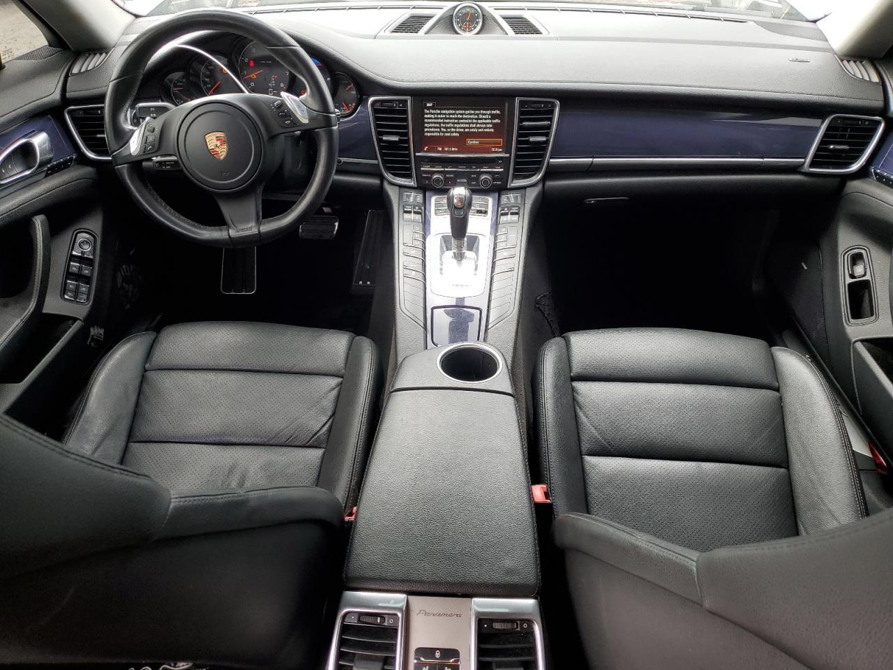 2014 PORSCHE Panamera