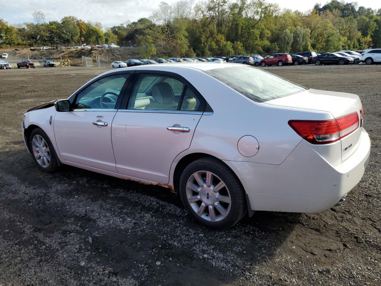 2011 LINCOLN MKZ