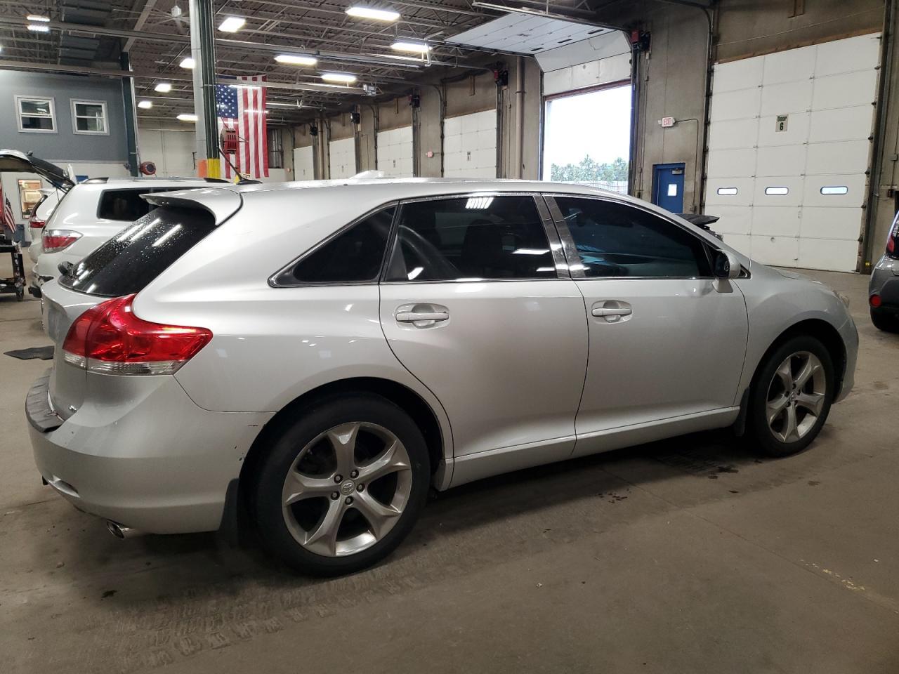 2011 TOYOTA VENZA