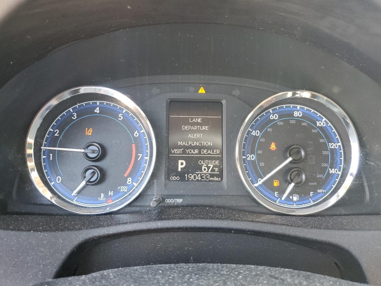 2017 TOYOTA COROLLA