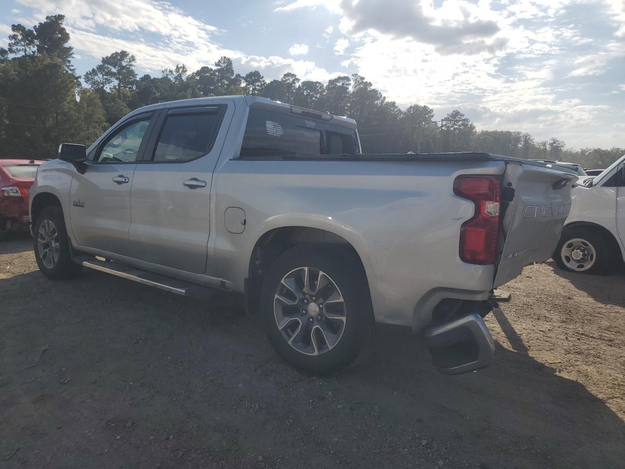2022 CHEVROLET Silverado