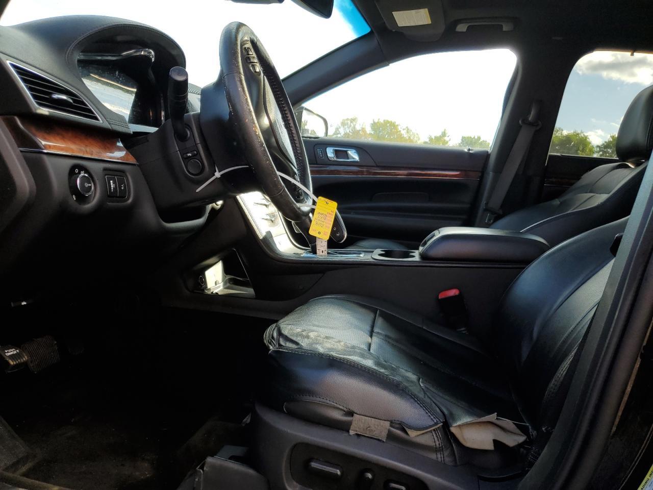2018 LINCOLN MKT