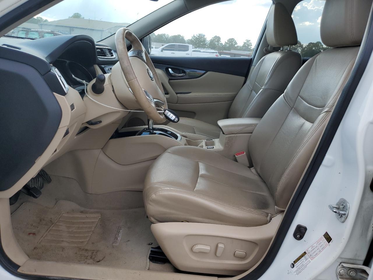 2014 NISSAN ROGUE