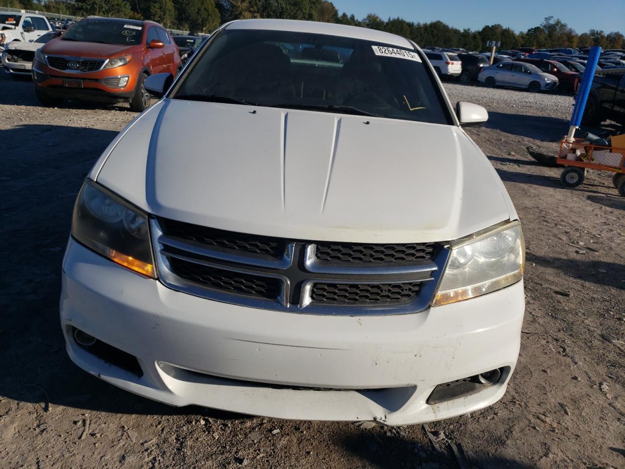 2013 DODGE Avenger