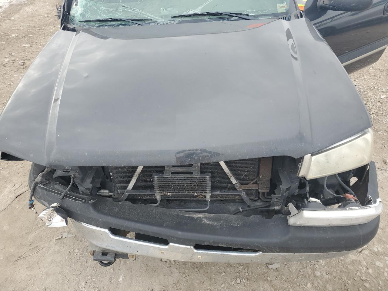 2004 CHEVROLET Silverado
