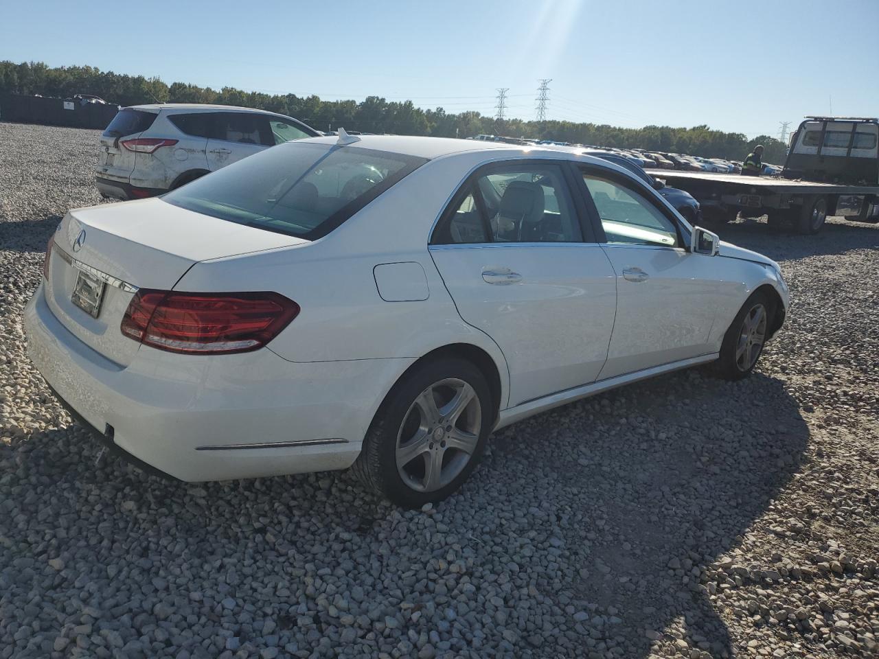 2014 MERCEDES-BENZ E-Class