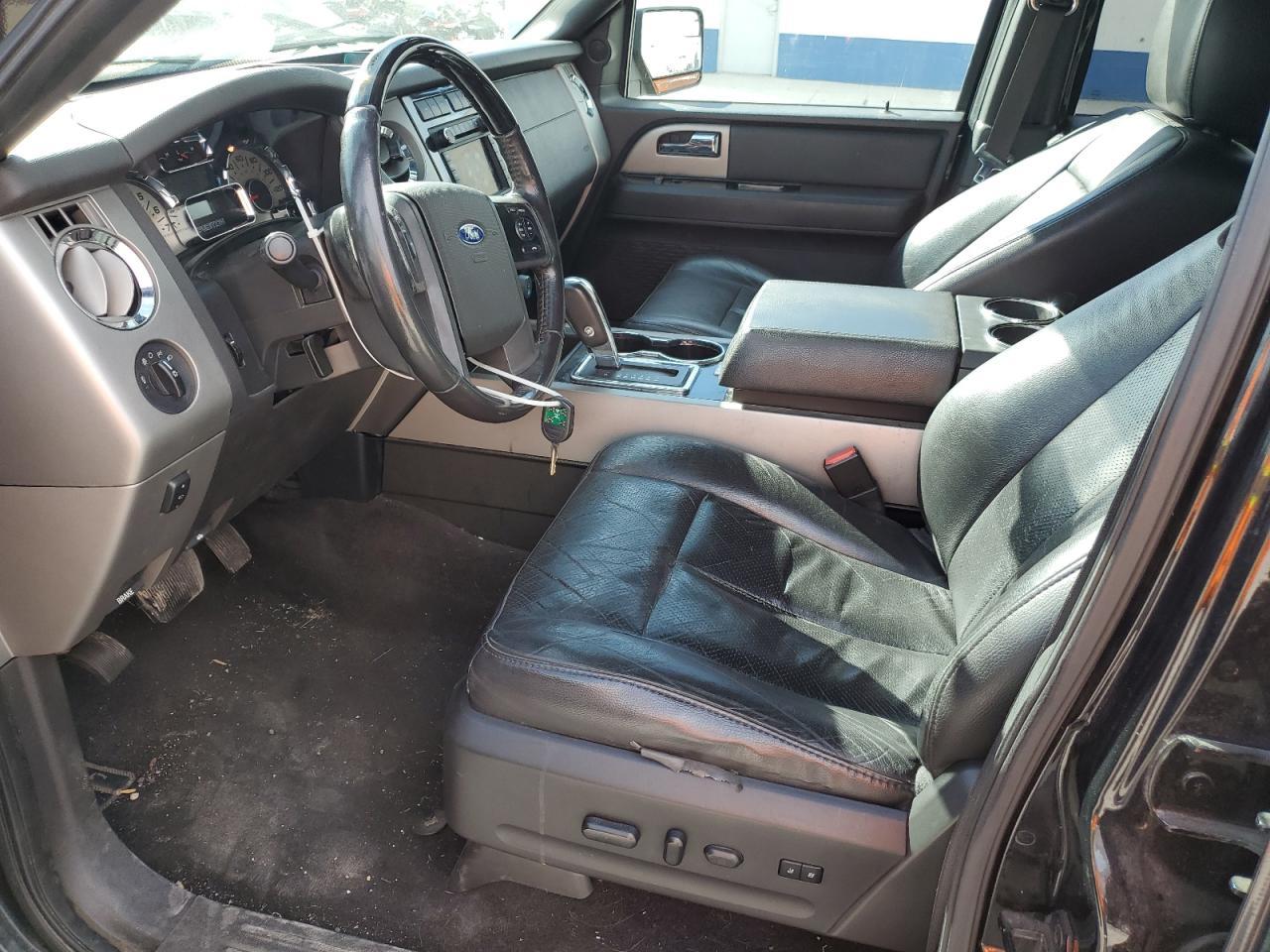 2013 FORD Expedition