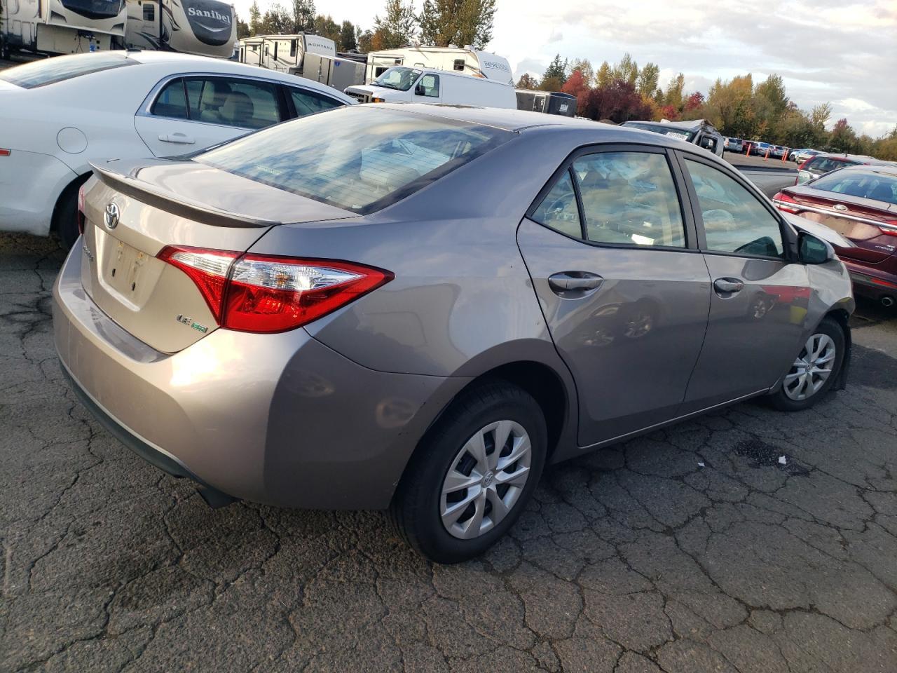 2015 TOYOTA COROLLA