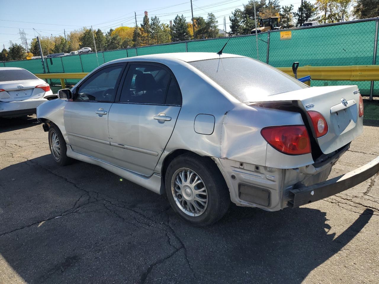 2004 TOYOTA COROLLA
