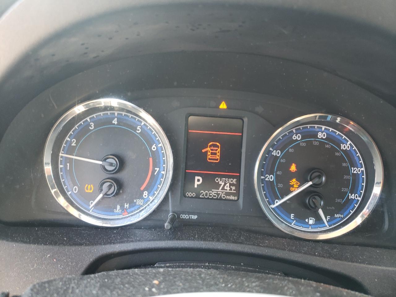 2017 TOYOTA COROLLA