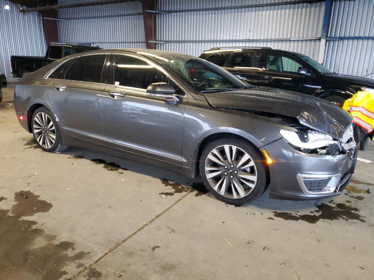 2018 LINCOLN MKZ