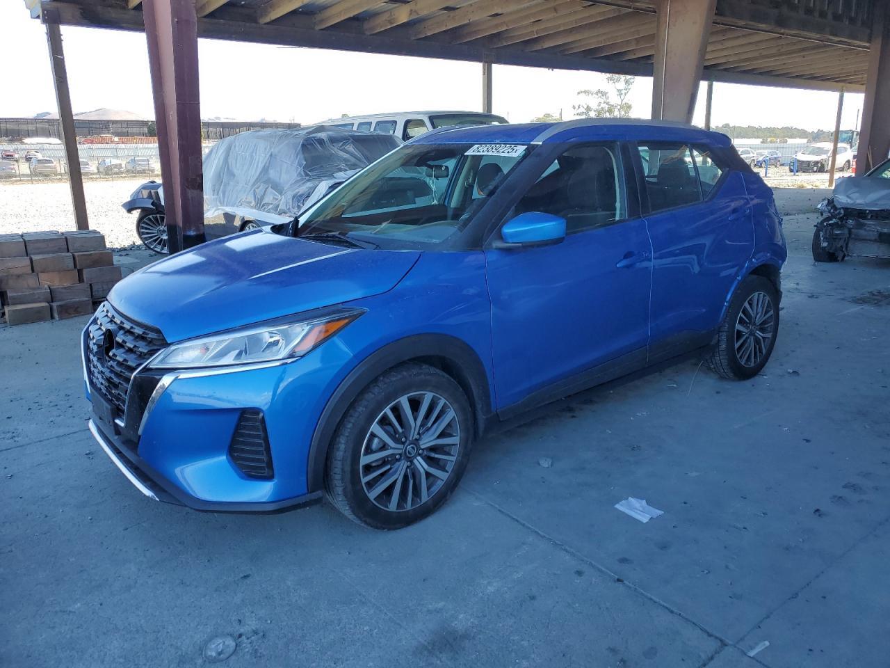 2021 NISSAN KICKS