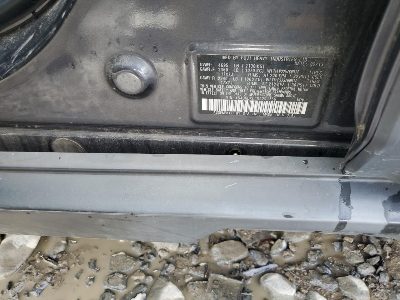 2013 SUBARU Outback