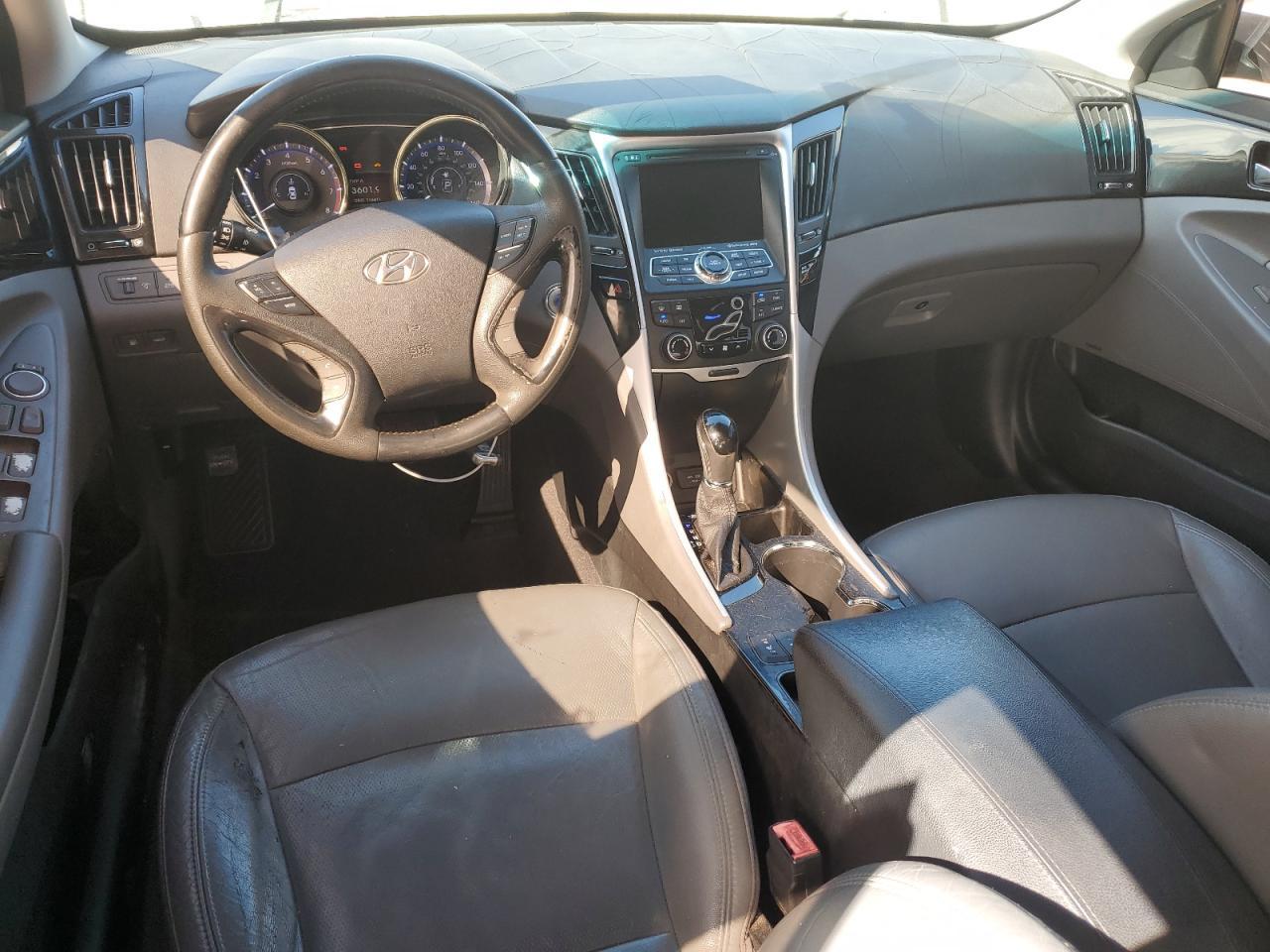 2012 HYUNDAI SONATA
