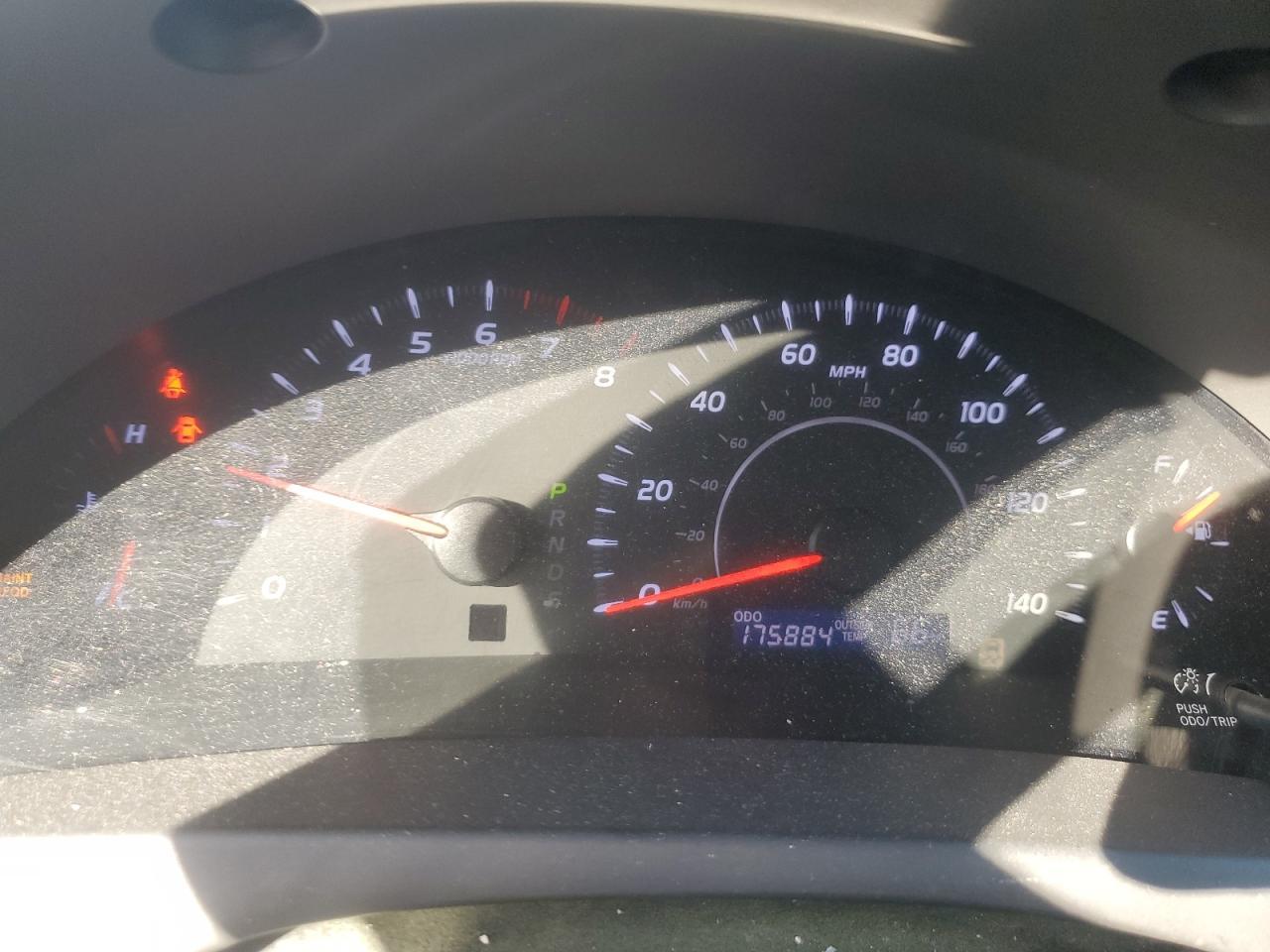 2011 TOYOTA CAMRY